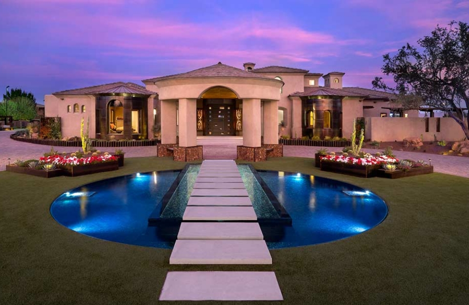 Artificial Grass Lawn at Residential Home in Phoenix