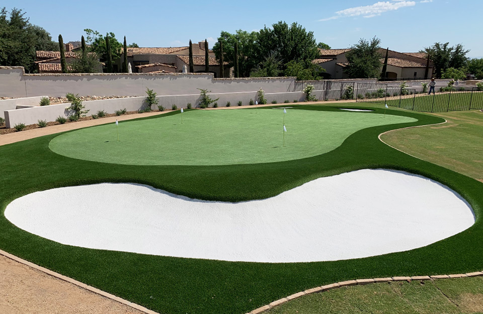 Backyard Putting Green in Phoenix